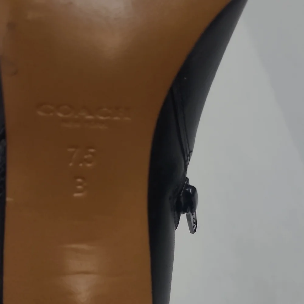 Coach Black Leather Pointed Toe Boots Size 7.5 - Picture 11 of 11